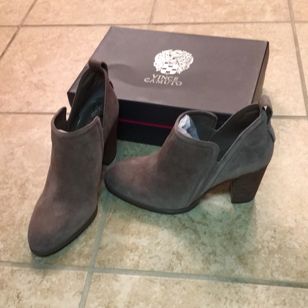 Vince Camuto Bootie
